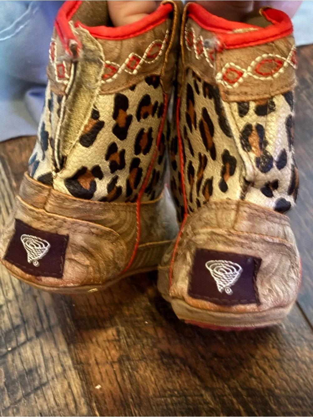 Twister animal print infant boots size 3
